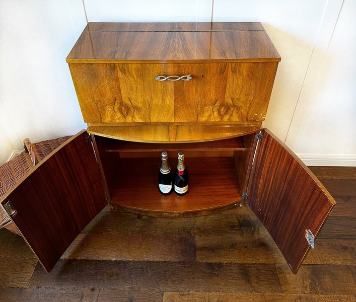 Walnut 1920’s inspired art deco gatsby cocktail cabinet, entertainment bar, whiskey unit, for bespoke design – A rare vintage treasure
