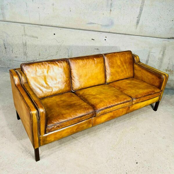 Vintage 70s danish stouby patinated light tan 3 seater leather sofa – A rare vintage treasure