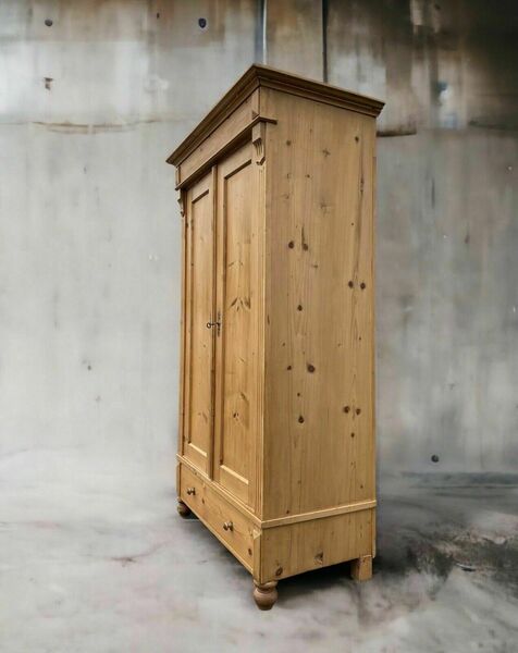 Vintage gustavian style pine hall wardrobe storage cupboard armoire – A rare vintage treasure