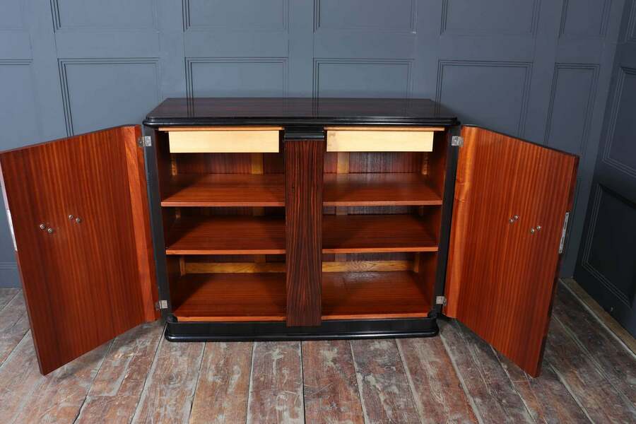 French art deco sideboard in macassar ebony – A rare vintage treasure