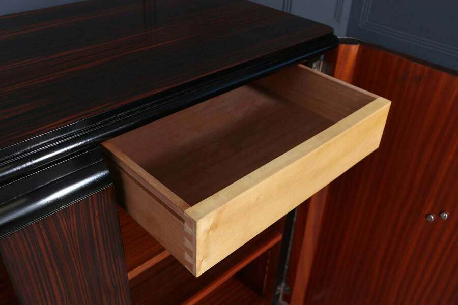 French art deco sideboard in macassar ebony – A rare vintage treasure