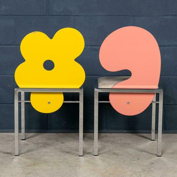 20thc italian pair of omaggi chairs by salvati & tresoldi for saporiti c.1980 – A rare vintage treasure